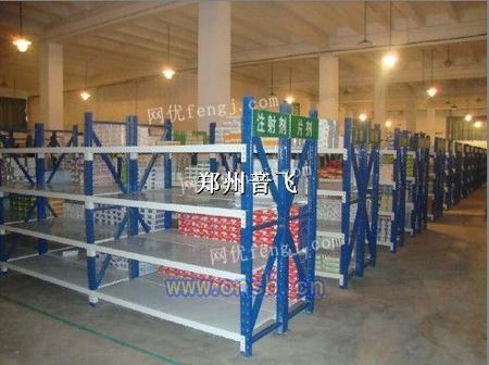 中型貨架在濮陽(yáng)五金產(chǎn)品零售中的優(yōu)勢(shì)與應(yīng)用